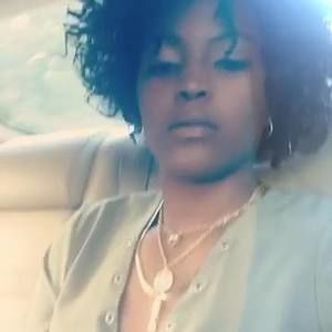 Meet your Posher, Desiree' breanna